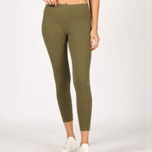 Ribbed Olive Leggings